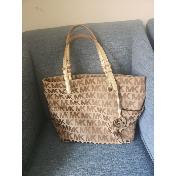 Michael Kors Jet Set Tote Brown Signature Print w/ Gold Leather Straps & Accents - Picture 1 of 11
